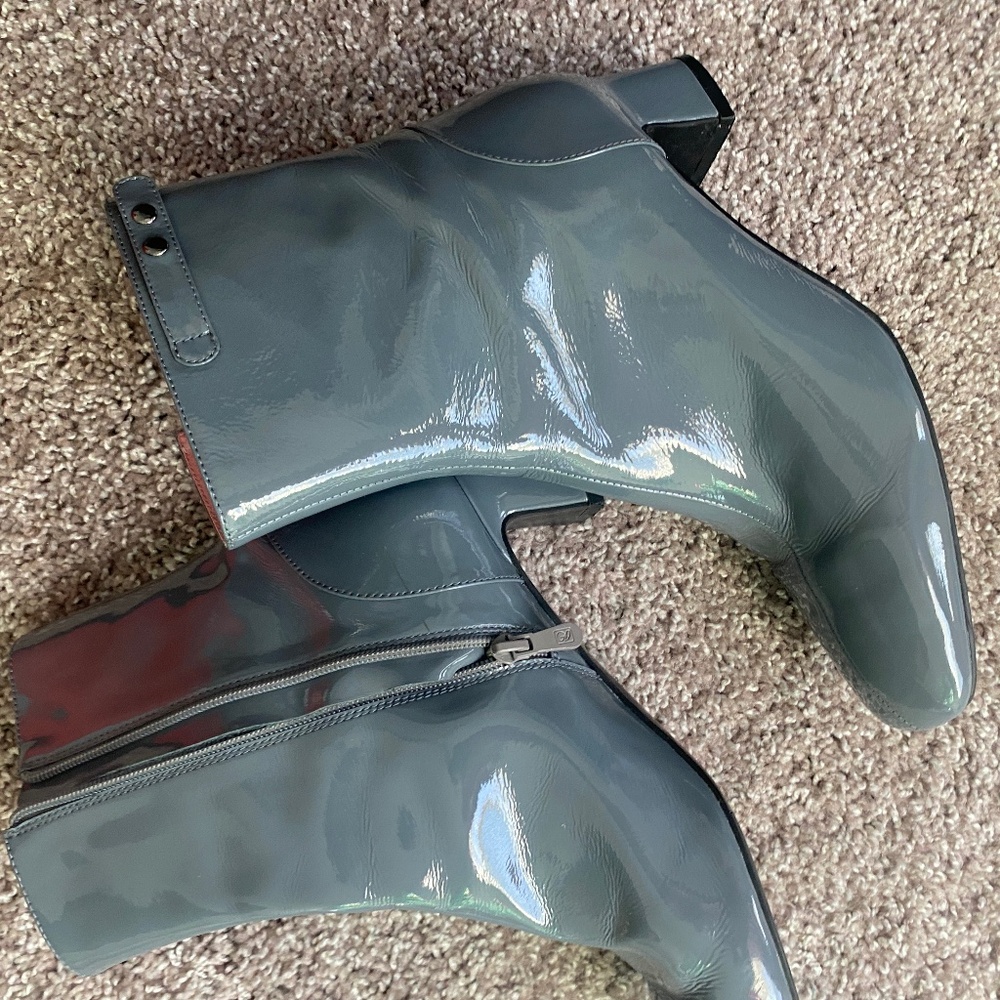 Gray Patent leather booties